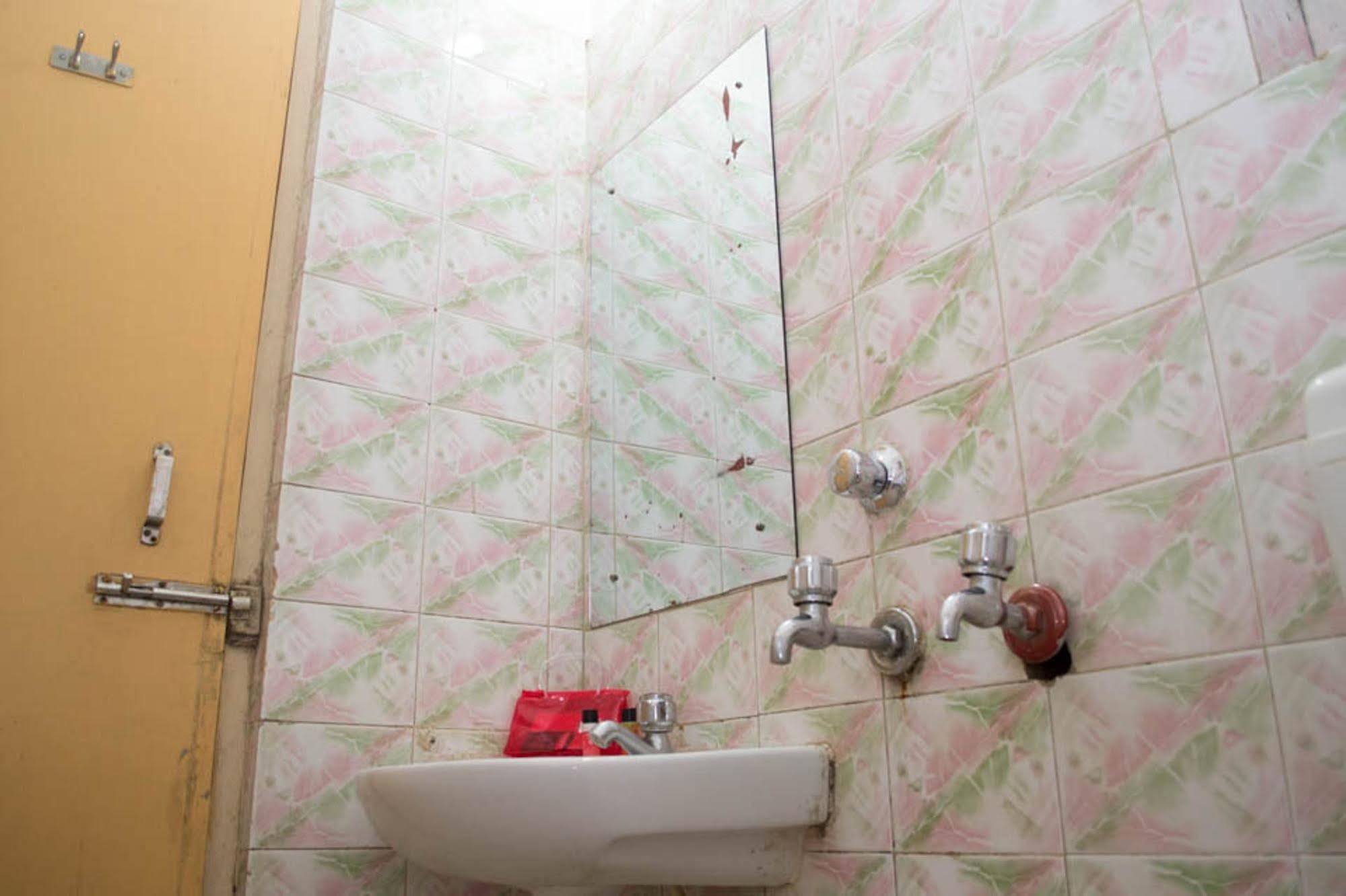 Oyo 1359 Hotel Best Inn Bhubaneswar Extérieur photo