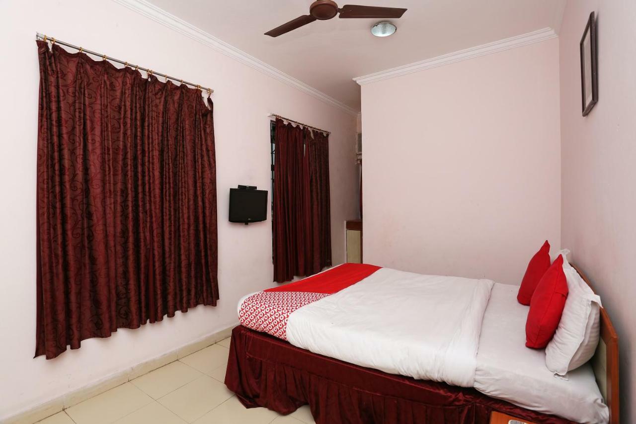 Oyo 1359 Hotel Best Inn Bhubaneswar Extérieur photo